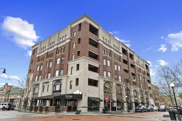 110 S Marion ST #308, Oak Park, IL 60302