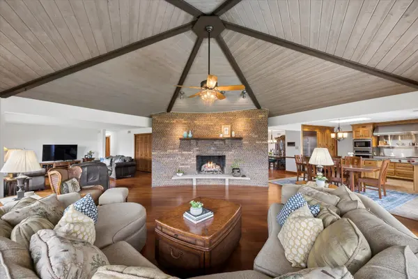 13124 Blue Heron DR, Orland Park, IL 60467