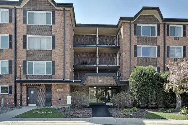 1216 S New Wilke RD #303,  Arlington Heights,  IL 60005