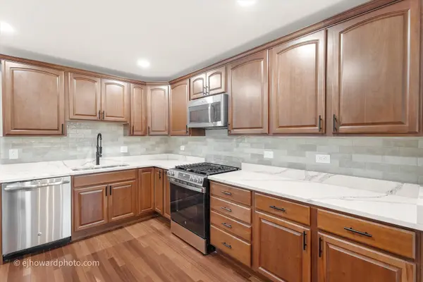 431 W Millers RD, Des Plaines, IL 60016