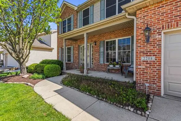 2208 Mullikin DR, Champaign, IL 61822