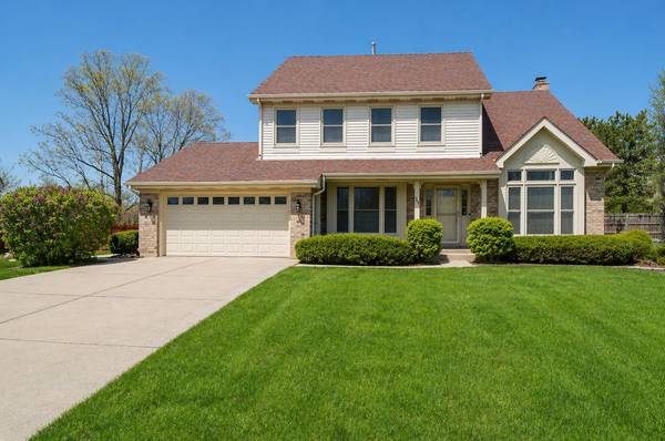 465 Thacker CT, Schaumburg, IL 60173
