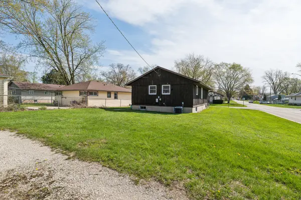 1414 North AVE, Round Lake Beach, IL 60073