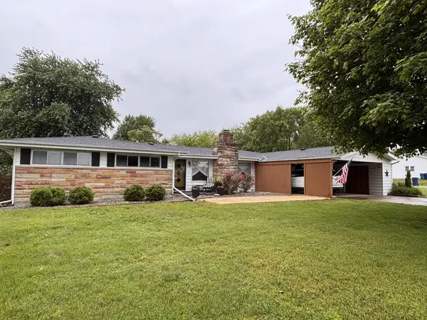 433 Stinson DR, Mt Vernon, IL 62864