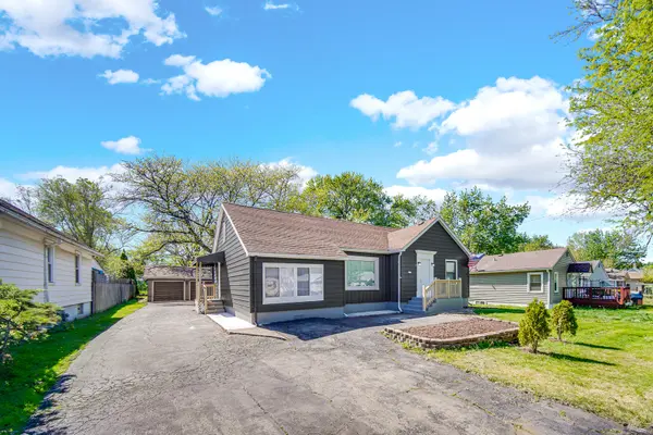 211 Independence AVE, Joliet, IL 60433
