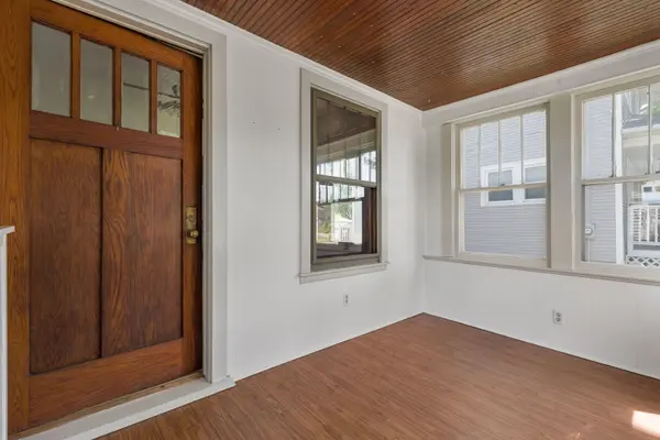 2607 Bridge AVE, Davenport, IA 52803