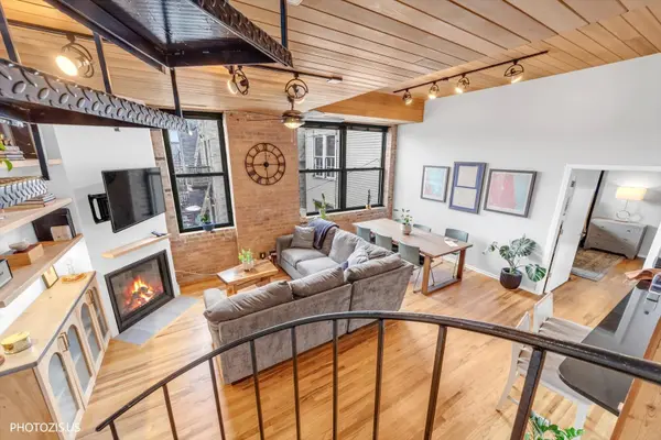 2250 W Ohio ST #209, Chicago, IL 60612
