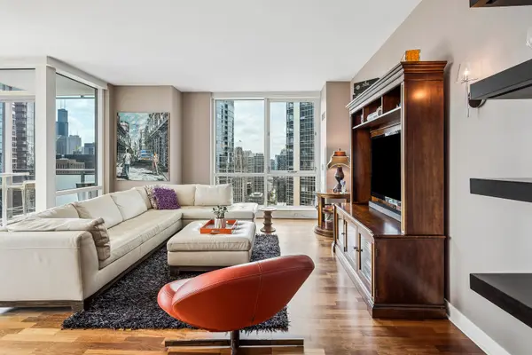 505 N MCCLURG CT #3905, Chicago, IL 60611