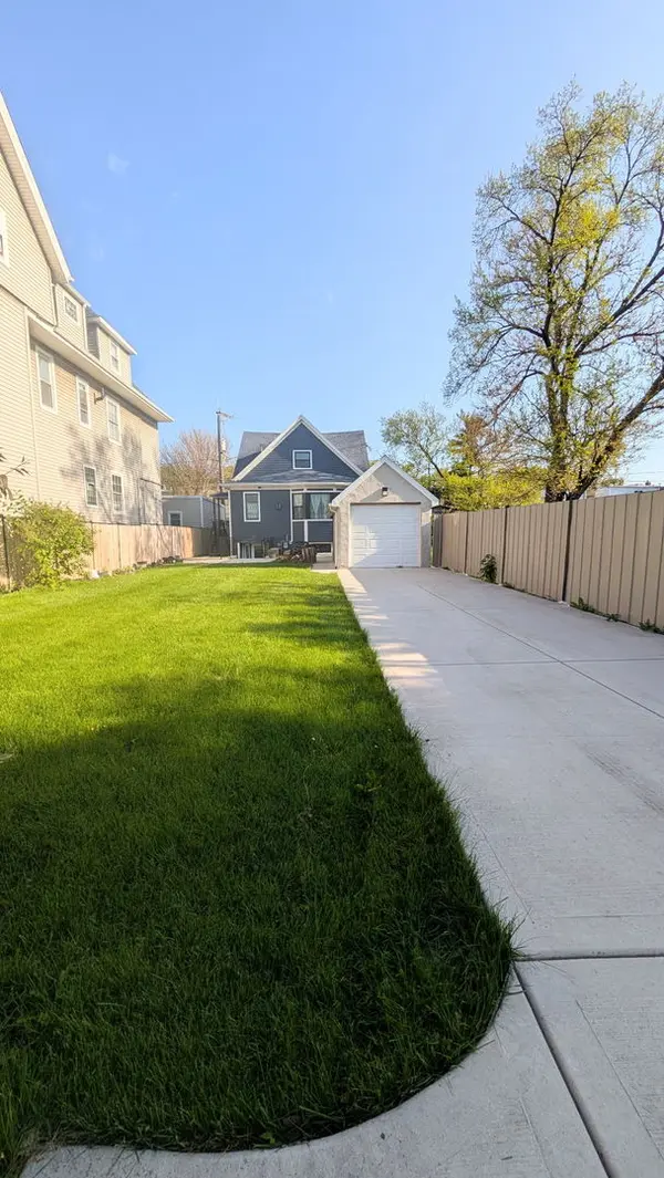 4940 W Huron ST, Chicago, IL 60644