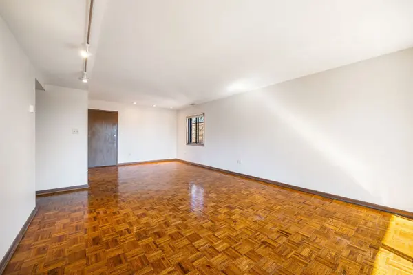 6025 N Wolcott AVE #3R, Chicago, IL 60660