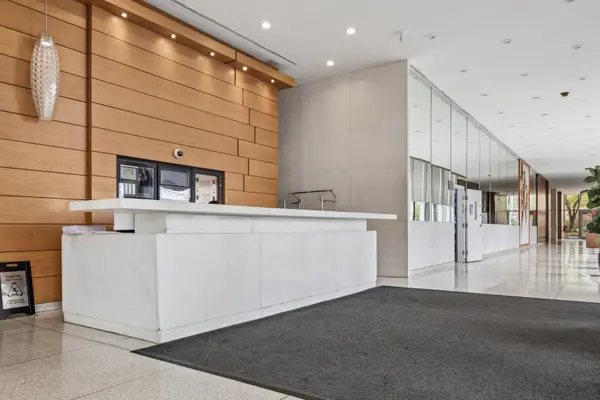 3600 N Lake Shore DR #523, Chicago, IL 60613