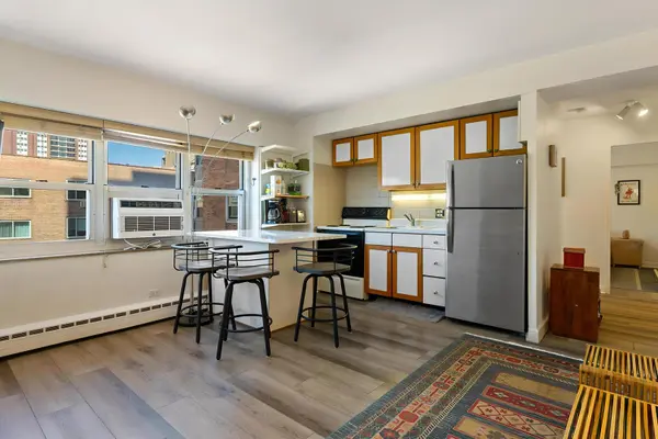 4960 N Marine DR #415, Chicago, IL 60640