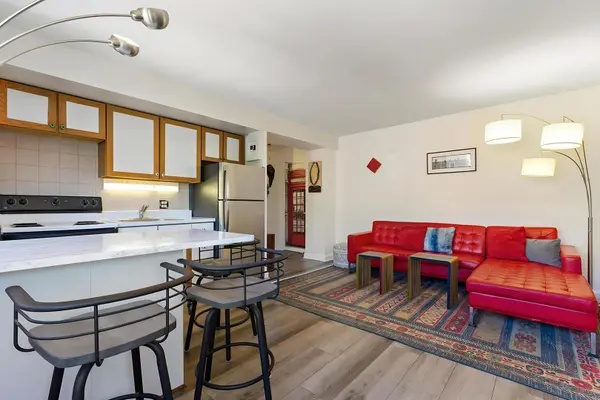 4960 N Marine DR #415, Chicago, IL 60640