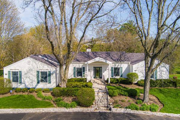 1092 Aberdeen RD, Inverness, IL 60067