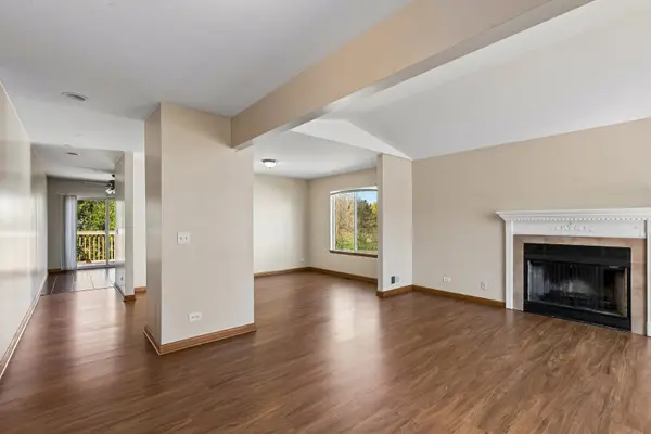 2708 W Lucia AVE, Waukegan, IL 60085