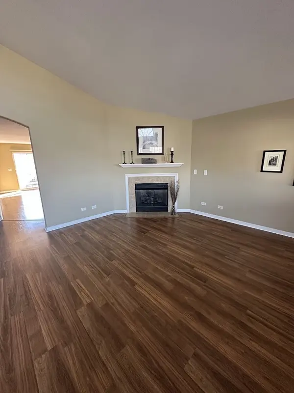 1405 Hidden Grove CIR #1405, Joliet, IL 60435