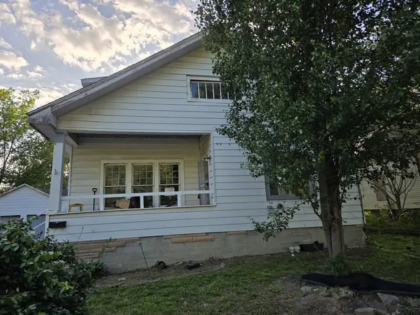 1008 S Madison ST, Marion, IL 62959