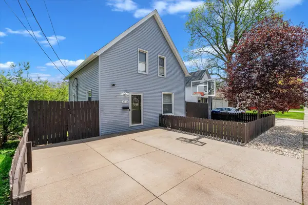 1711 Belle AVE, Davenport, IA 52803