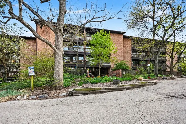 5700 Hillcrest LN #3L, Lisle, IL 60532