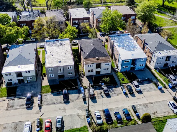 6531 N Hoyne AVE #2S, Chicago, IL 60645