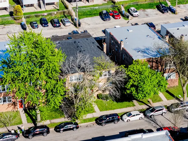 6531 N Hoyne AVE #2S, Chicago, IL 60645