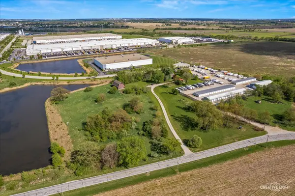 10810 Tabler RD, Morris, IL 60450
