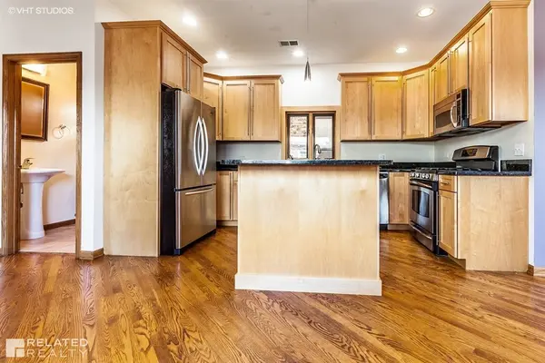 3756 S Union AVE #2, Chicago, IL 60609