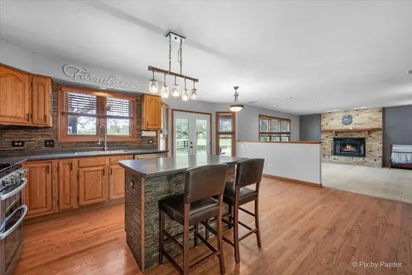 10506 Arabian TRL, Woodstock, IL 60098