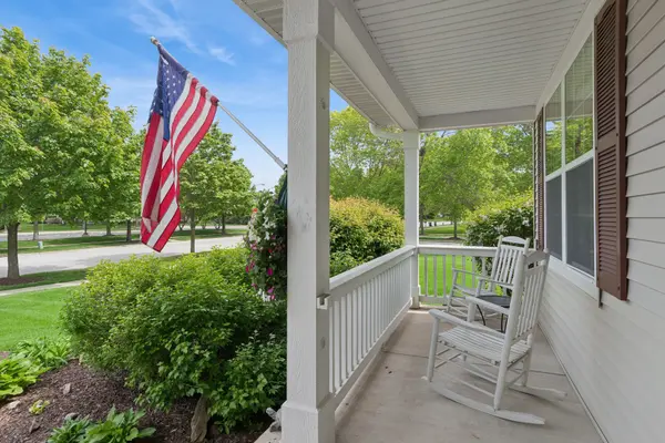 772 Bohannon CIR, Oswego, IL 60543