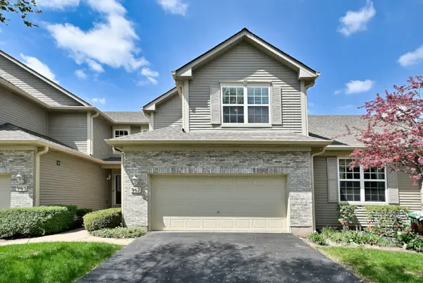 967 Oak Ridge BLVD, Elgin, IL 60120
