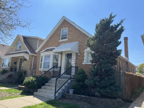 5834 S Keeler AVE, Chicago, IL 60629
