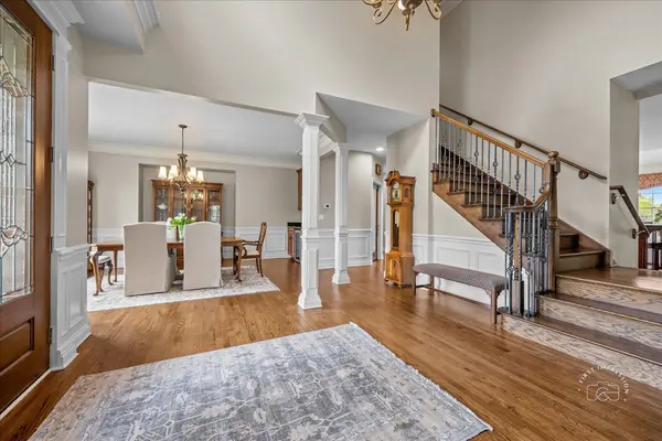 4N734 BLUE LAKE CIR, St. Charles, IL 60175