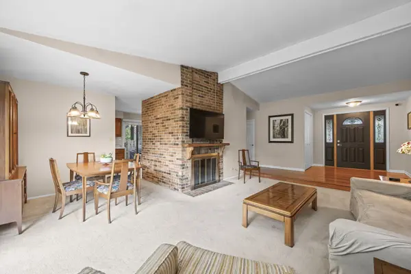 107 E Home AVE, Palatine, IL 60067