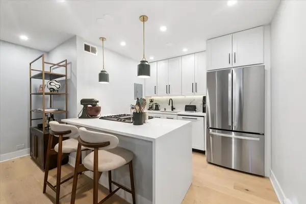 3440 N Lake Shore DR #14B, Chicago, IL 60657
