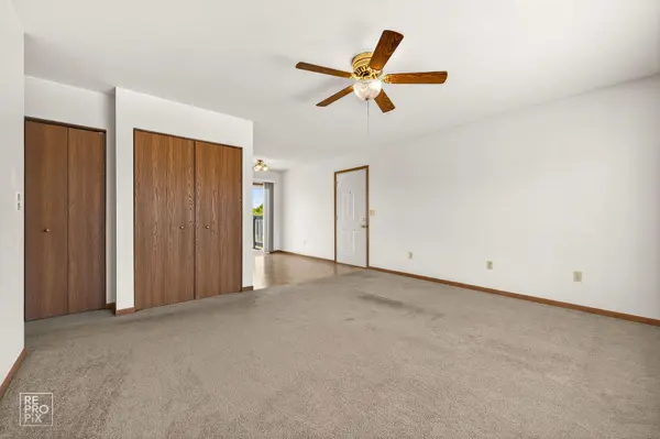 2401 Ashland CIR, Morris, IL 60450
