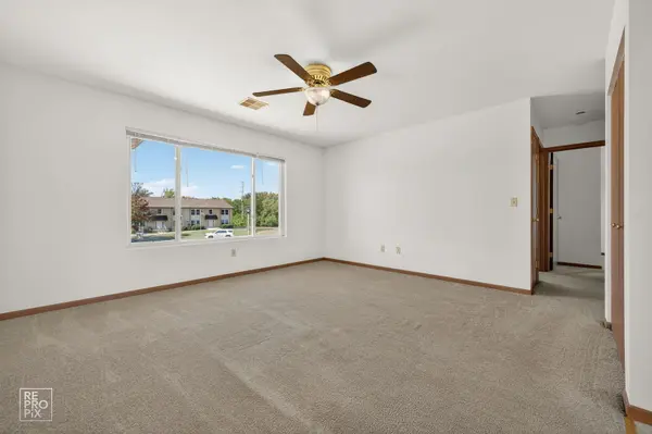 2401 Ashland CIR, Morris, IL 60450