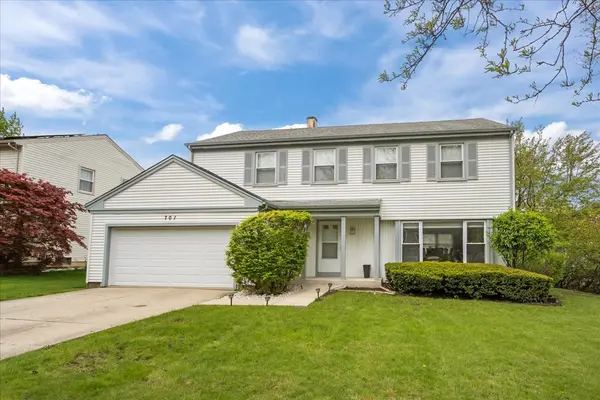 701 Thompson BLVD, Buffalo Grove, IL 60089