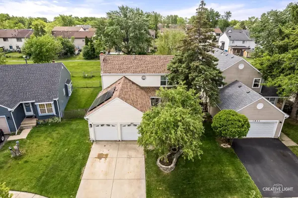 1837 Grosse Pointe CIR, Hanover Park, IL 60133