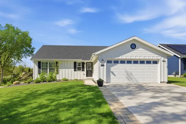 2016 Red Willow RD,  Morris,  IL 60450
