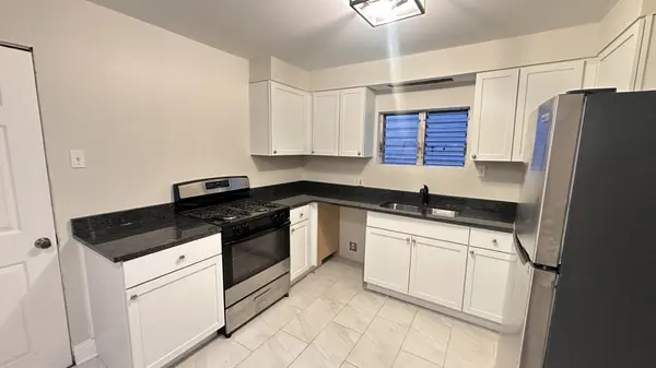 1114 N Waller AVE, Chicago, IL 60651