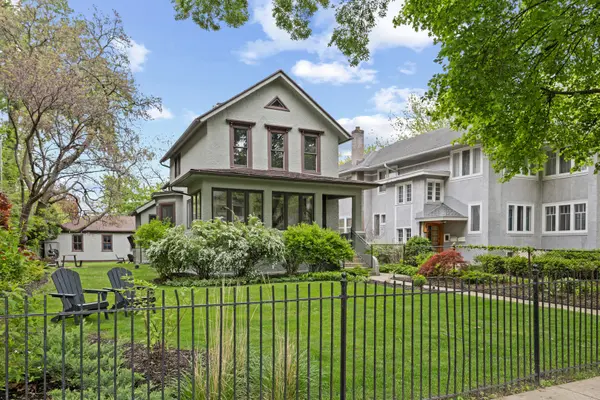 224 Clinton AVE, Oak Park, IL 60302