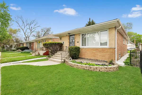 2117 W 71st PL, Chicago, IL 60636