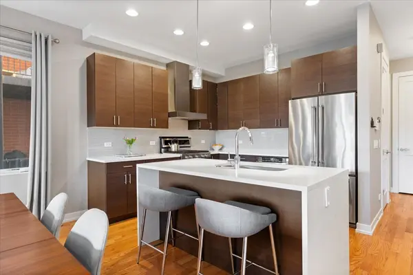 2133 N Campbell AVE #1D, Chicago, IL 60647
