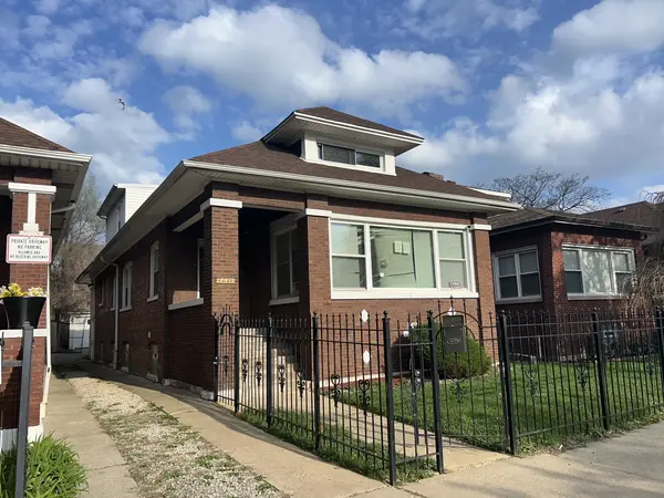7221 S Bennett AVE, Chicago, IL 60649
