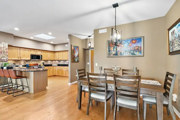 104 N Plum Grove RD #504, Palatine, IL 60067