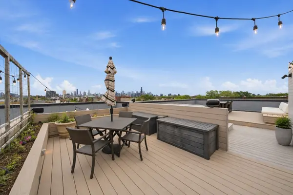 2028 W Division ST #401, Chicago, IL 60622