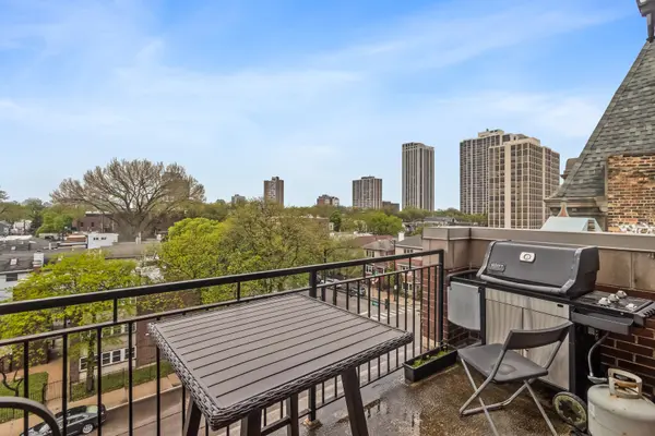 409 W North AVE #5E, Chicago, IL 60610