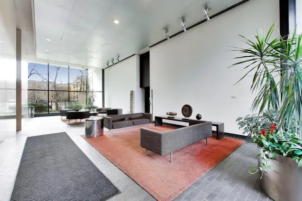 1560 N SANDBURG TER #1708, Chicago, IL 60610