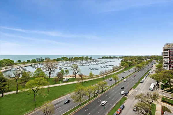 3470 N Lake Shore DR #14B, Chicago, IL 60657