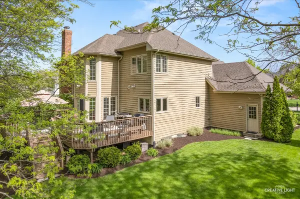 1728 Robert LN, Naperville, IL 60564